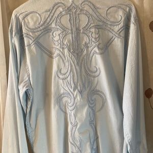 Roar by Buckle mens embroidered dress shirt.